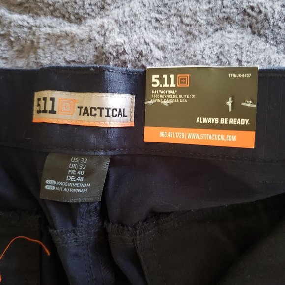 5.11 Tactical Stryke Short DARK NAVY - Picture 2 of 5